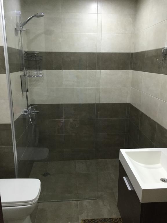 Sea Towers 2 Room Apartment Batumi Exterior foto